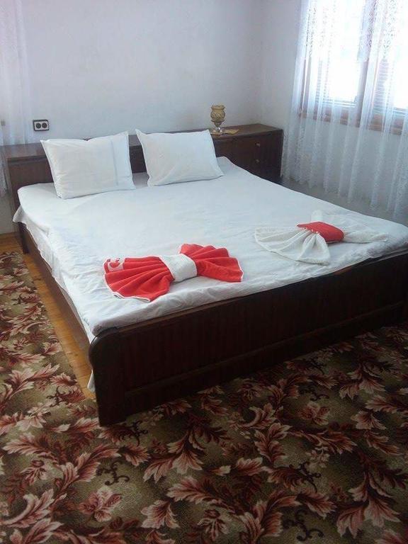 Guest House Ahp Mala Tsurkva Bilik gambar
